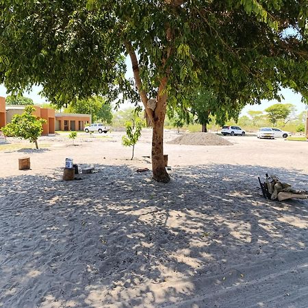 Namu Apartments Katima Mulilo Exteriér fotografie